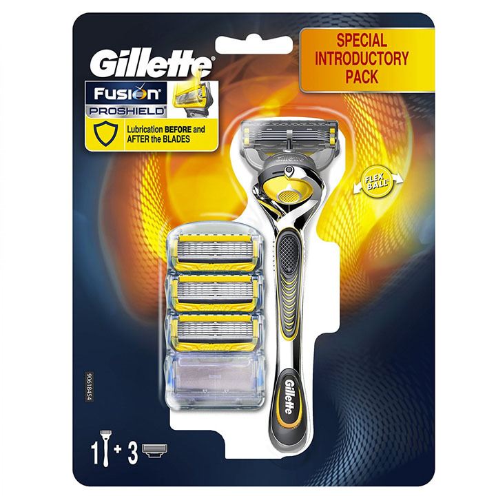 Gilette ProShield 1+3 pcs Blades + razor